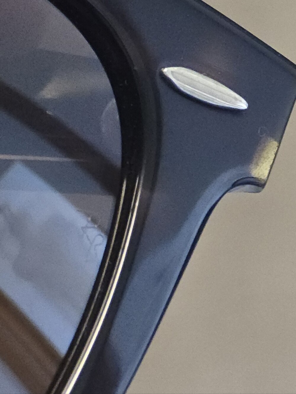 RAYBAN Wayfarer Sunglasses - Picture 4 of 10